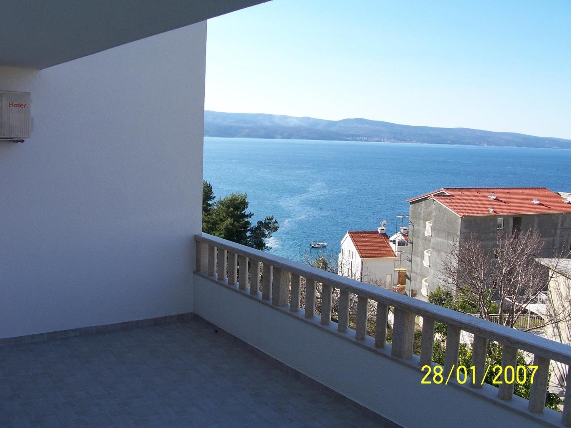 Apartments Perdijic Nemira Omiš Eksteriør bilde