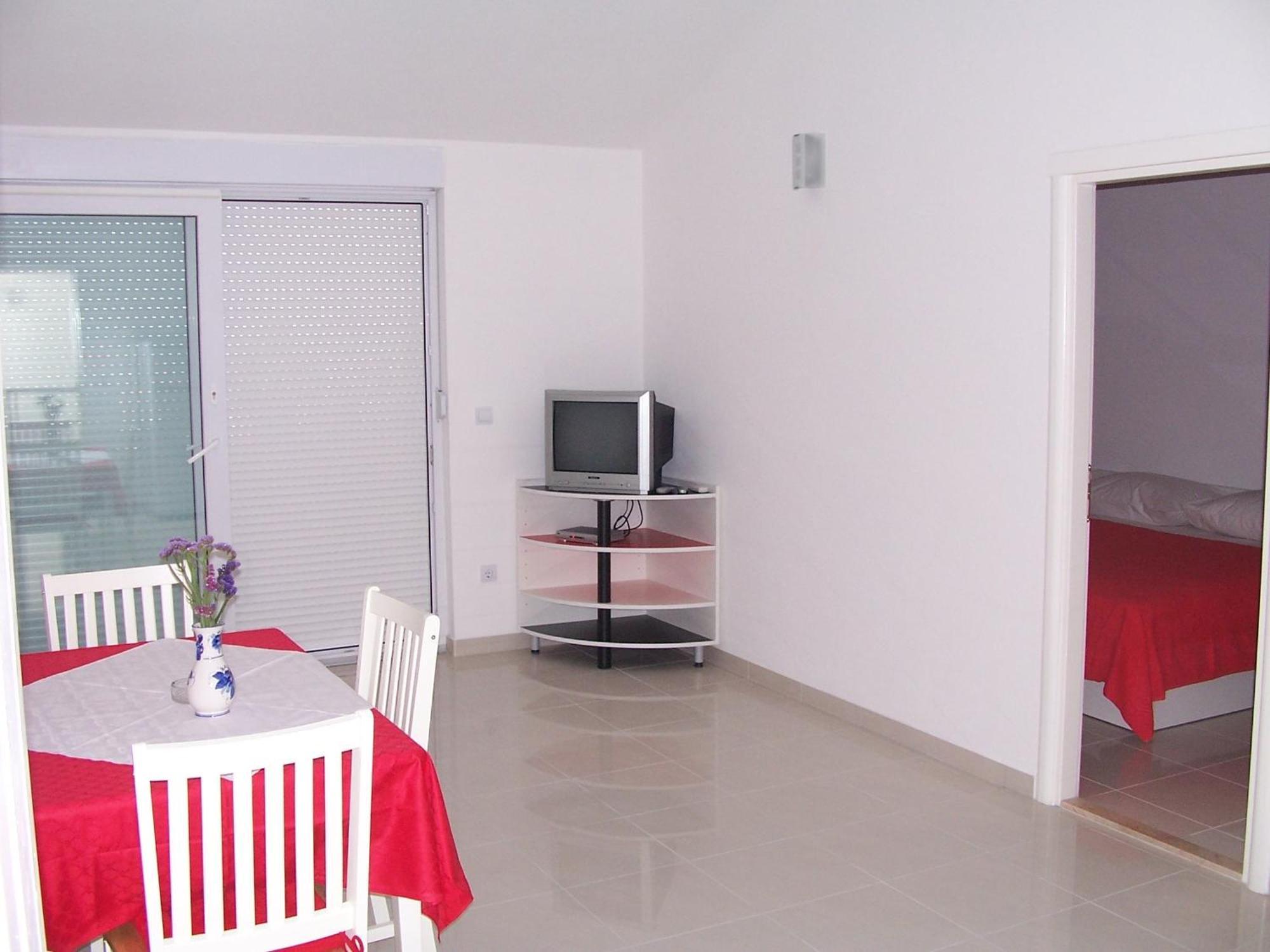 Apartments Perdijic Nemira Omiš Eksteriør bilde